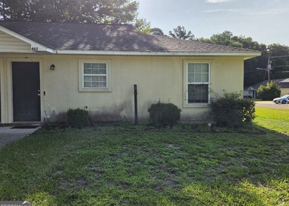 403 S Ashley Street - Photo 1
