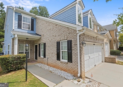 6293 Colonial View - Photo 1