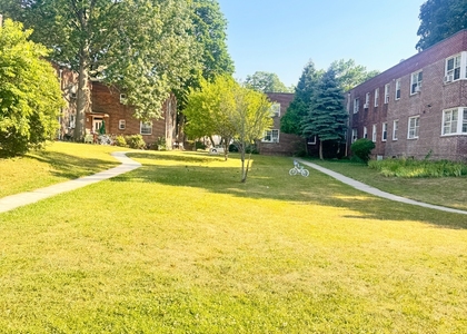 77-15 Park Drive East - Photo 1