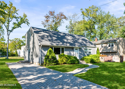 437 Redmond Avenue - Photo 1