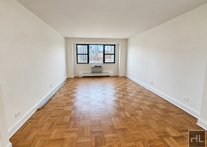 East 79 Street - Photo 1