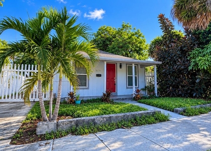 1028 18th Street - Photo 1