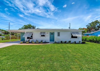 713 Gumtree Road - Photo 1
