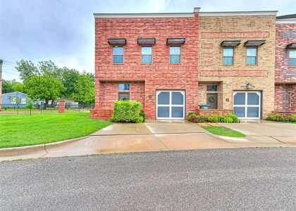 589 S Fretz Avenue - Photo 1
