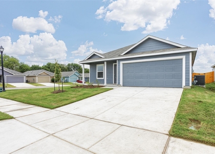 727 Ginkgo Way - Photo 1