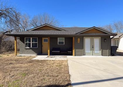 513 Burgett Street - Photo 1