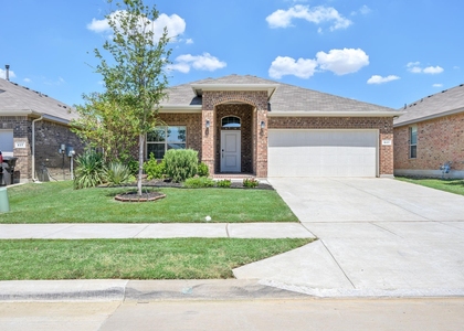 841 Blackhorse Trail - Photo 1