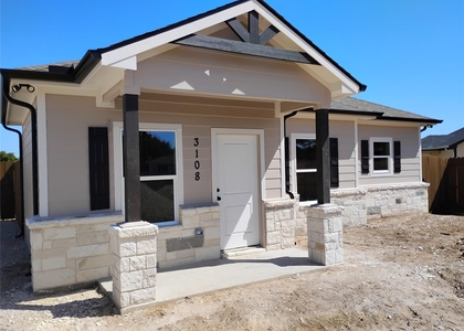 1012 Wooded Hollow Court - Photo 1