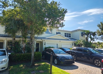 2506 Creekside Drive - Photo 1