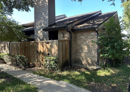 333 Melrose Drive - Photo 1