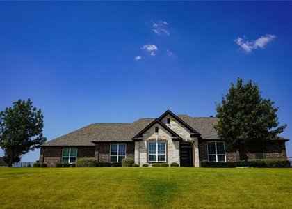 7061 Whispering Oaks - Photo 1