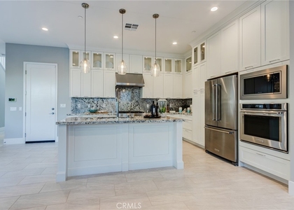 141 Parkland - Photo 1