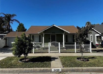 3455 Locust Street - Photo 1
