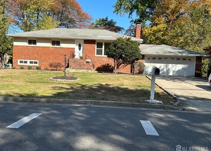 1471 Thomas Avenue - Photo 1