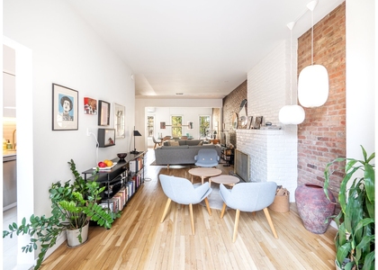 350 E 84th Street - Photo 1