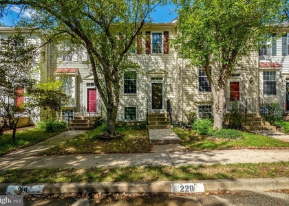 6586 Skylemar Trail - Photo 1