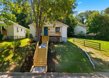 1208 Drew Street - Photo 1