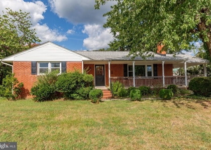 125 Hillcrest Drive - Photo 1