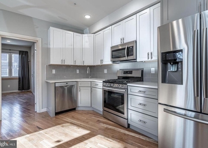 2045 N College Avenue - Photo 1
