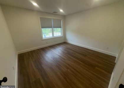 1087 Mount Tom Road - Photo 1