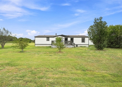 1151 Heidenreich Ln - Photo 1