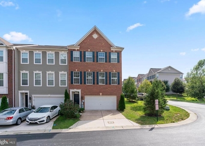 6704 Saw Mill Court - Photo 1