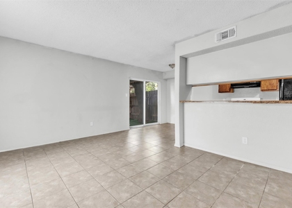 5805 Cougar Dr - Photo 1