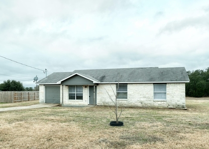 640 Fallen Oak Dr - Photo 1