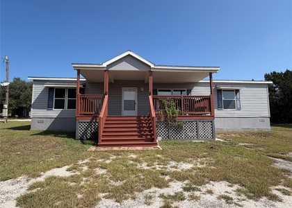 873-879 Lonesome Trl - Photo 1