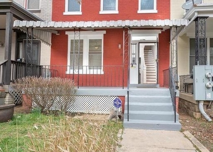 222 R Street Ne - Photo 1