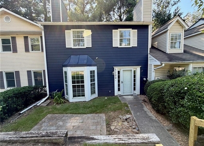 5200 Afton Way Se - Photo 1