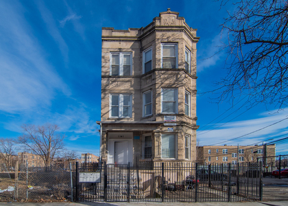 1141 S Francisco Avenue - Photo 1