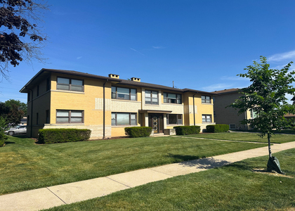 1531 Balmoral Avenue - Photo 1