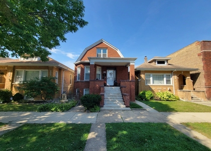 4048 N Marmora Avenue - Photo 1