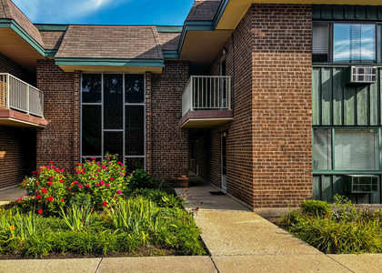 444 S Spring Road - Photo 1