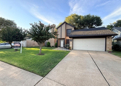 1706 Lacewing Dr - Photo 1