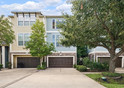 1110 W 25th Street - Photo 1