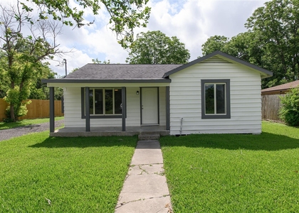 6811 Mike Street - Photo 1
