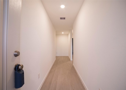 1614 Westland Lane - Photo 1