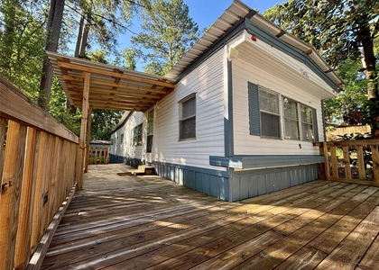 13405 Commander Circle - Photo 1