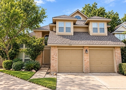 1539 Beaconshire Road - Photo 1