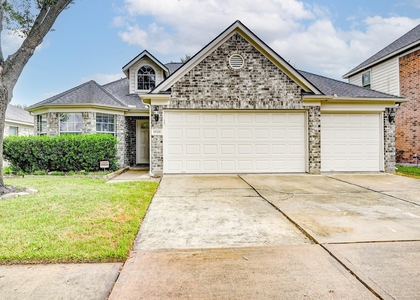 19326 Dawntreader Drive - Photo 1