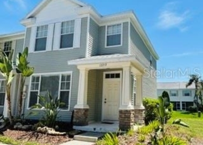 12253 Country White Circle - Photo 1