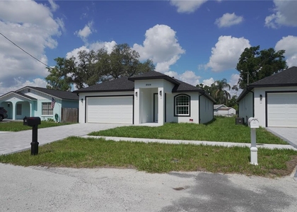 8924 N Orleans Avenue - Photo 1