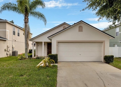 419 Rona Lane - Photo 1