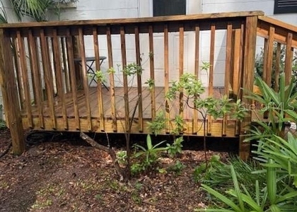 204 Sw 40th Terrace - Photo 1