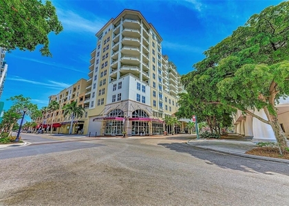 100 Central Avenue - Photo 1