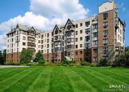 47 Lafayette Place - Photo 1