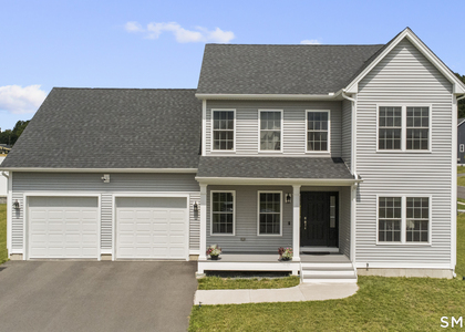 135 Pequabuck Street - Photo 1