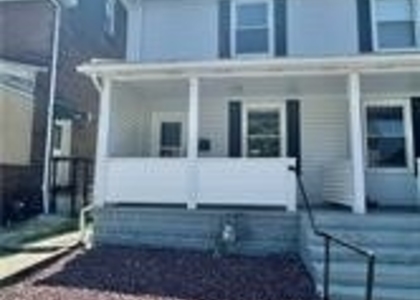 214 Mcclain Ave - Photo 1